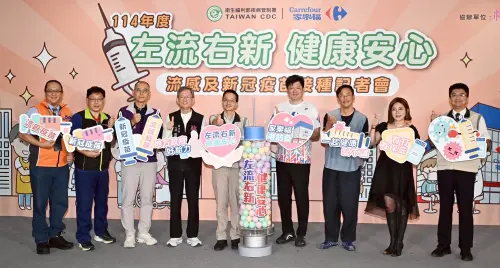 ▲活動特別邀請符合第二階段接種資格的藝人王彩樺與江宏恩共同響應。