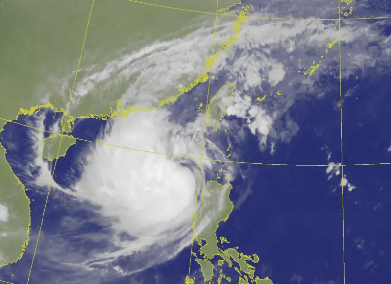 鳳凰颱風襲台！部分地區停止上班　退票從寬處理措施一次看