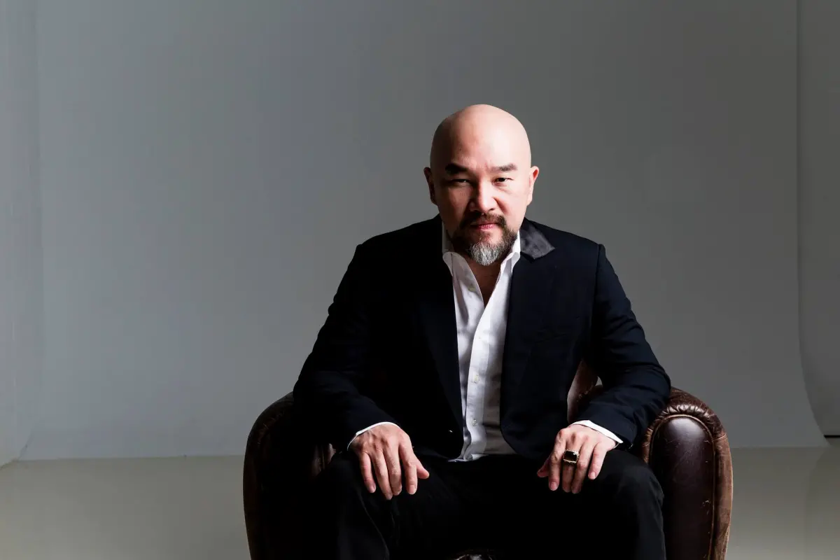 辛龍刪光劉真照改留任賢齊！復出唱進尾牙場：想把溫暖留給大家