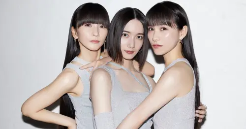 ▲大本彩乃（NOCCHi）、樫野有香（KASHIYUKA）、西脇綾香（a-chan）今年宣布，2026年會暫停工作。（圖／perfume-web.jp）