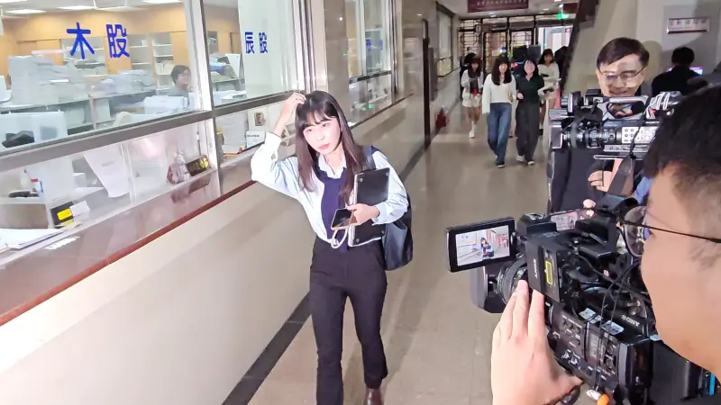 沒洗錢洩密！ 「仙塔律師」否認翻供　京華城案美女法官一句問倒