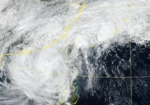 11/12停班停課最新通知／宜蘭宣布了！鳳凰颱風12縣市災防假一覽
