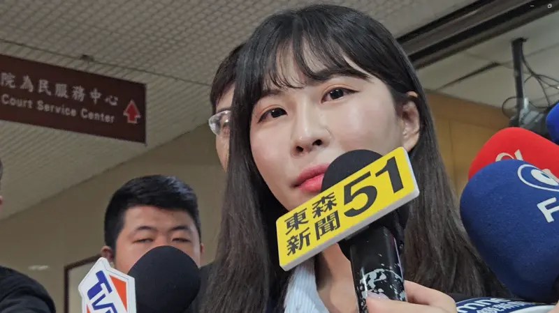    ▲對於檢方起訴洗錢，「仙塔律師」李宜諪表示，當時檢警並未扣押主嫌的車輛、首飾，她在Line群組轉達主嫌變賣指令是出於善意。（圖／記者劉松霖攝）  