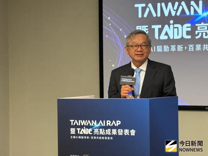    ▲國科院主委吳誠文表示，政府會編列預算補助，創造內需市場，最終達成「全民智慧生活圈」的願景。（圖／記者李青縈攝）  