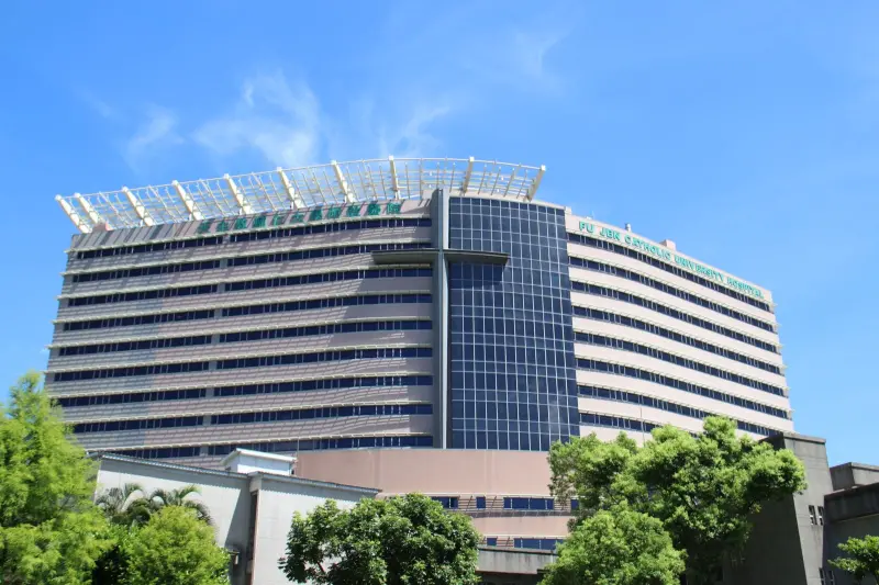 輔大名醫江漢聲遭患者持美工刀刺傷！院方：絕不寬貸任何醫療暴力