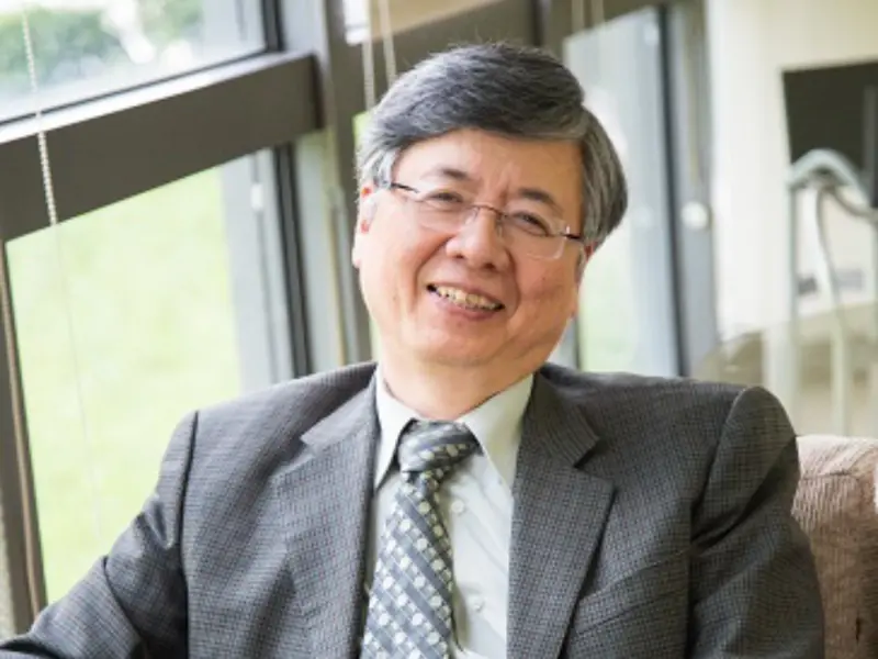 快訊／名醫江漢聲驚傳遭刺！病患「看診一半突失控」最新傷勢曝光