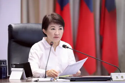 徐巧芯悄放風聲？周軒曝最大母雞是「他」：盧秀燕2028沒戲了
