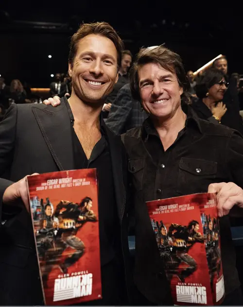 ▲湯姆克魯斯（右）特別為葛倫鮑威爾新片《逃亡遊戲》站台，為片子票房加持。（圖／摘自 IG@tomcruise)