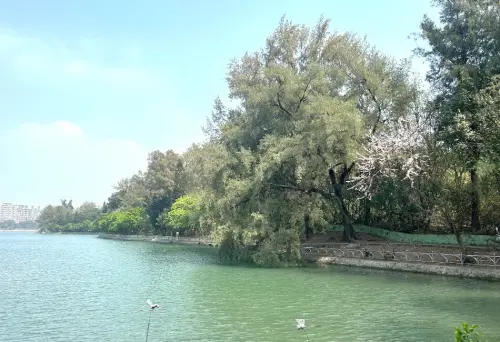 ▲台灣自來水公司第7區管理處針對鳳凰颱風逼近，已完成整備工作，並請受到影響的民眾，提前儲水備用。(資料照／記者黃守作攝)