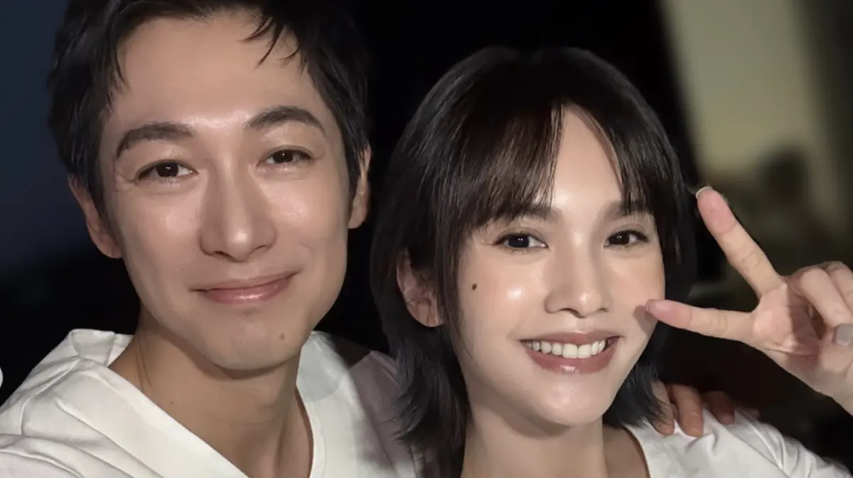 楊丞琳隔17年合體藤岡靛！1句話掀《不良笑花》回憶殺 2人淚相擁