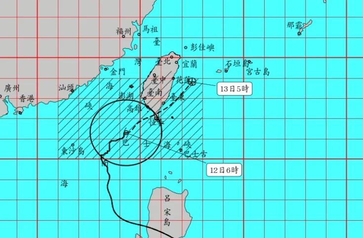 鳳凰颱風暴風圈凌晨觸陸！氣象署：強度大減弱 恐登陸前就變低壓