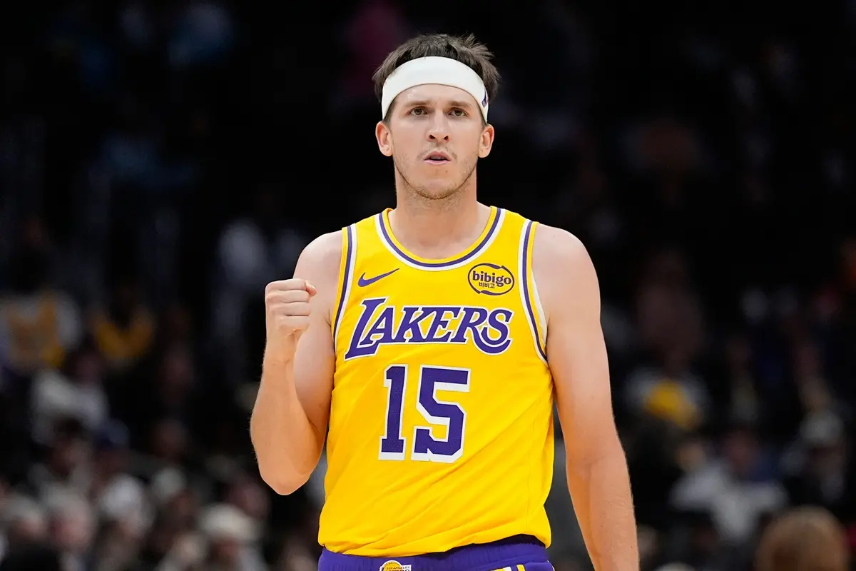 NBA／湖人118：104鵜鶘！唐西奇、里夫斯狂轟濫炸 墨菲空砍35分