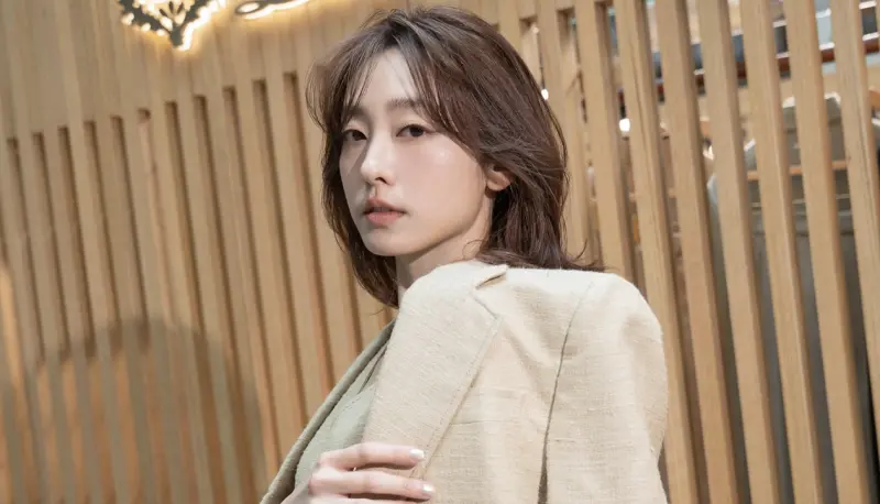 ▲粿粿、王子是雙劈！不只范姜彥豐戴綠帽，王子前任席惟倫（如圖）疑成為隱形受害者，而席惟倫也一直都是演藝圈發電機，曾因和閨蜜陳敬宣前任周予天交往，2女因此鬧翻。（圖／翻攝自席惟倫臉書）