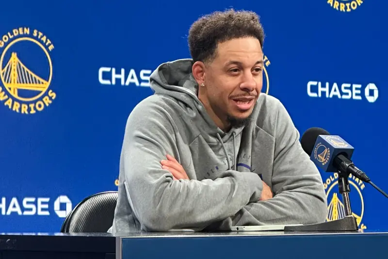 ▲金州勇士如今終於能在薪資上限下重新簽回小柯瑞（Seth Curry），目前已有足夠的空間讓交易成立，簽下他後球隊還有431美元（約合新台幣1.3萬元）的空間不會撞到第二豪華稅線。（圖／美聯社／達志影像）