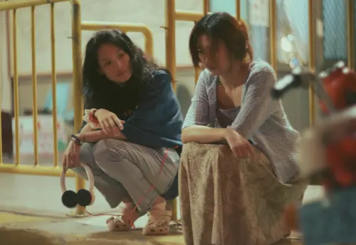 ▲舒淇（左）首部執導的劇情長片《女孩》，讓她繼釜山影展後，又在香港電影金像獎獲獎。（圖／甲上娛樂提供）