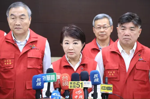 ▲盧秀燕表示台中市各道路人車稀少，可見絕大部分市民是配合防災的。（圖／台中市政府提供，2025.11.12）