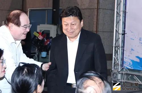 批傅崐萁公然踐踏憲法！律師：超越美法「世界最扯」
