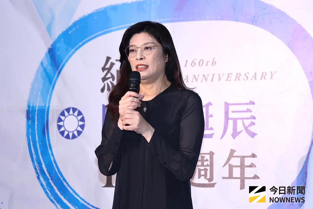 名家論壇》黃創夏／鄭麗文的革新：羞辱老蔣？