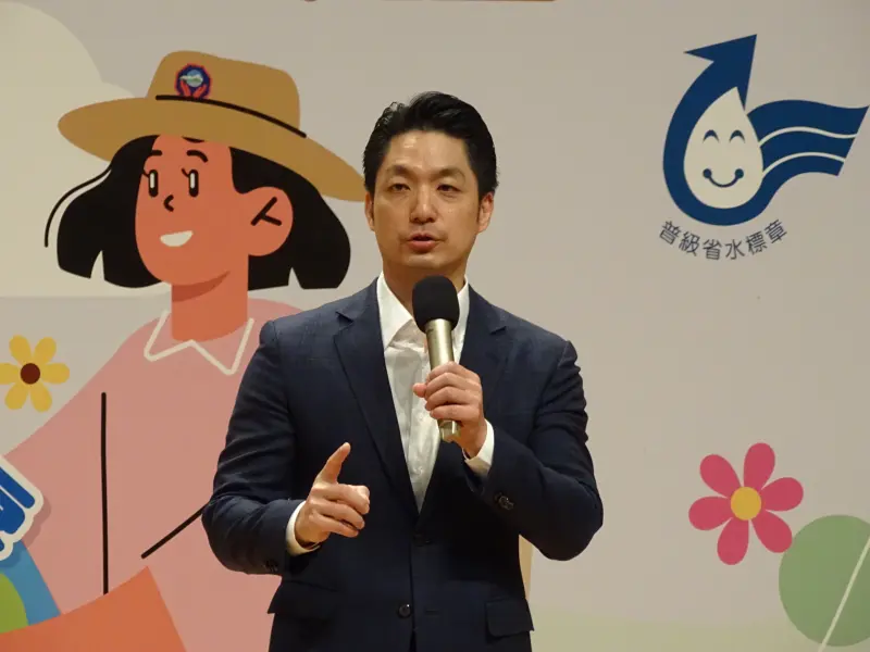 ▲台北市長蔣萬安說，政院版本完全忽視了地方政府財政努力以及商業服務業的需求等重要因素。（圖／記者呂炯昌攝）