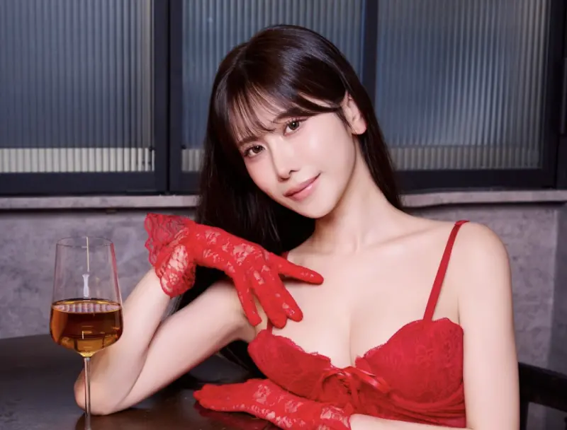 ▲日本賽車皇后名取久留美（如圖）以黃金比例著稱，但她表示其實很能吃，一次可吃1公斤食物也還沒吃飽。（圖／JKF提供）