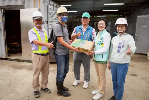 初選登記由幕僚代辦！林岱樺留高雄勘查防災工程
