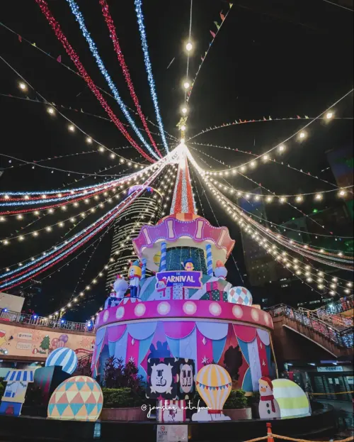 ▲2025新北耶誕城、板橋耶誕城。（圖／Threads@jamster_eatnfun授權提供）