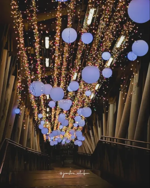 ▲2025新北耶誕城、板橋耶誕城。（圖／Threads@jamster_eatnfun授權提供）