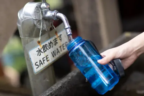 環保杯只裝水也要洗！護理師揭「細菌溫床」：比馬桶蓋多出400倍
