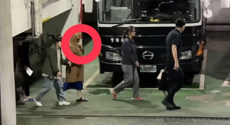 知名麻辣鍋「滿堂紅」捲詐騙洗錢　女董座涉漂白9億金流遭押