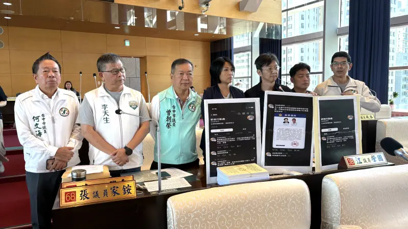    ▲周永鴻、江肇國等人質疑市長盧秀燕對閩南狼被揚言斬殺的態度。（圖／記者顏幸如攝，2025.11.14）  