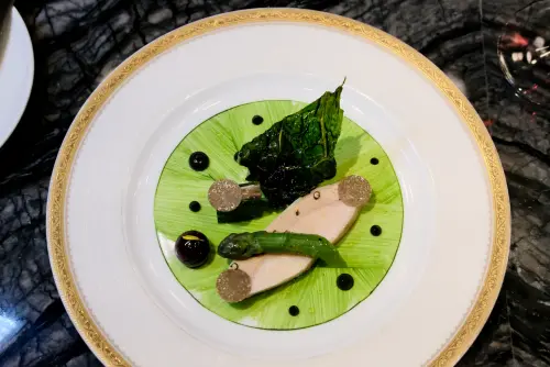 東京米其林二星主廚到高雄！萬元餐宴售罄　尚有鴨肝慕斯可吃到飽
