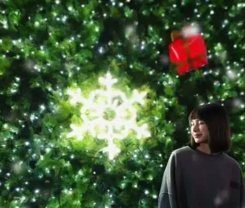 新北耶誕城拍照攻略！攝影專家王小路解密光線角度：用手機拍美照
