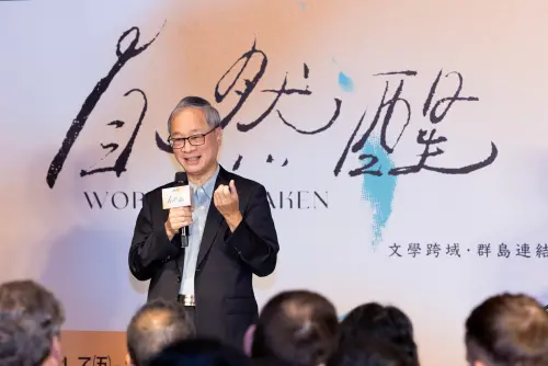 翻譯是台文學推手　李遠：首屆作家節找回作家身份、支撐當官日子
