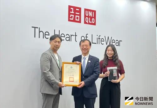 UNIQLO送1.5萬件發熱衣！石崇良、內政部許願加碼
