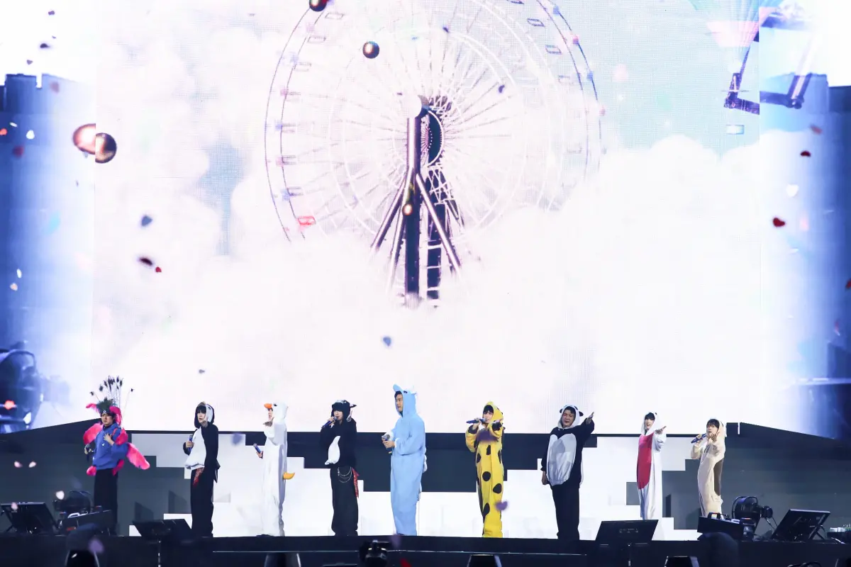 ▲SUPER JUNIOR出道20年，今晚在大巨蛋開唱，身穿可愛動物睡衣，萌翻全場。（圖／讀者提供）