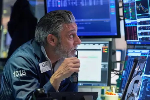 Meta傳大減元宇宙開支、股價飆逾3%！美股漲跌互見　市場靜待降息
