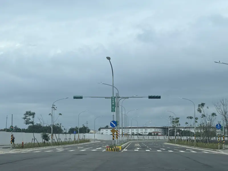 ▲信義房屋青埔A18店執行協理張文宗表示，航青路是桃園航空城計畫中南北向重要道路工程，通車後有效紓緩往來大園舊市區車流，為青埔增添對航空城相關族群的吸引力。（圖／信義房屋提供）