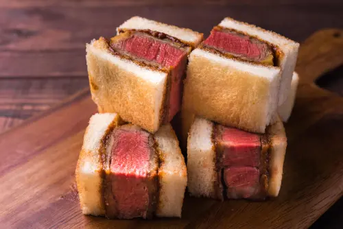 ▲「A5和牛菲力」是「Ginza Sand」的人氣品項之一。（圖／晶華酒店提供）