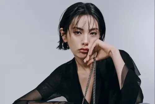 ▲Nana豪宅遭持刀闖入！母女與強盜激烈搏鬥　成功壓制男子後送醫。（圖／Nana IG@jin_a_nana）