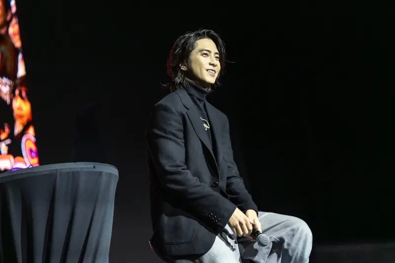 山下智久讀信破防！粉絲等14年　他回喊「野豬力量注入」暖炸全場