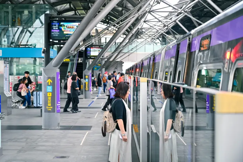 桃園機捷「1敗筆」全場搖頭！北捷才出手改完　乘客讚：根本德政