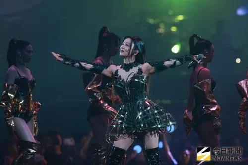 ▲丁噹台北小巨蛋演唱會。（圖／記者葉政勳攝 ,2025.11.15）