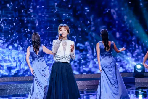 蔡秋鳳曾表演軟骨功！慘困箱子被拖走　康康笑：她不想上我節目
