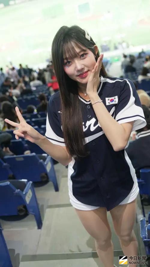 ▲姜秀京（如圖）不論是年紀、資歷都與李珠珢較相近，因此2人在此次國家級啦啦隊應援中有最多互動。（圖／記者張一笙攝）