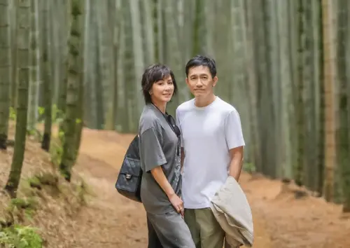 ▲劉嘉玲（左）抱怨超難搞男星，竟有網友猜是她的老公梁朝偉（右）。（圖／摘自 IG@carinalau1208）