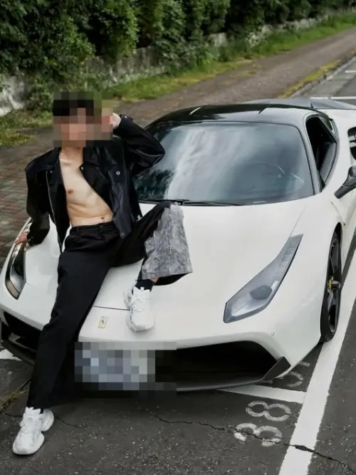 ▲網紅孫炫東身材精實，常常在社群媒體曬名車，擁有1.9萬多人追蹤。（圖／翻攝畫面）