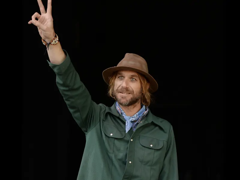 ▲美國鄉村歌手陶德史奈德在當地時間周五去世，享年59歲，家人將他送醫前已呼吸困難，轉院治療後仍回天乏術。（圖／美聯社／達志影像）