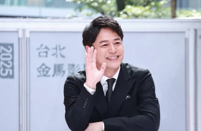 ▲妻夫木聰來台出席金馬影展活動，笑稱自己差點忘帶護照，對台灣感覺太親切。他目前也還是推廣台灣觀光的日本大使，表示想對日本民眾推薦台菜，透露喜愛香菜、九層塔。（圖／記者吳翊緁攝）