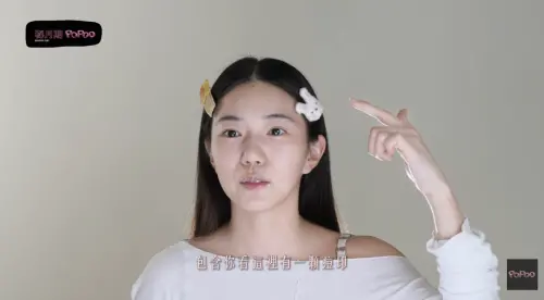 ▲家寧全素顏狀態曝光。（圖／秘月期POPOO YT）