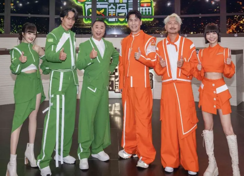 ▲丘涵（左起）、黃鐙輝、邰智源、羅時豐、KID、溫妮主持新節目《真料理兩鍋論》，結合《木曜4超玩》經典組合，以及網路人氣相當高的羅時豐等人，受到期待。（圖／麥卡貝網路電視提供）